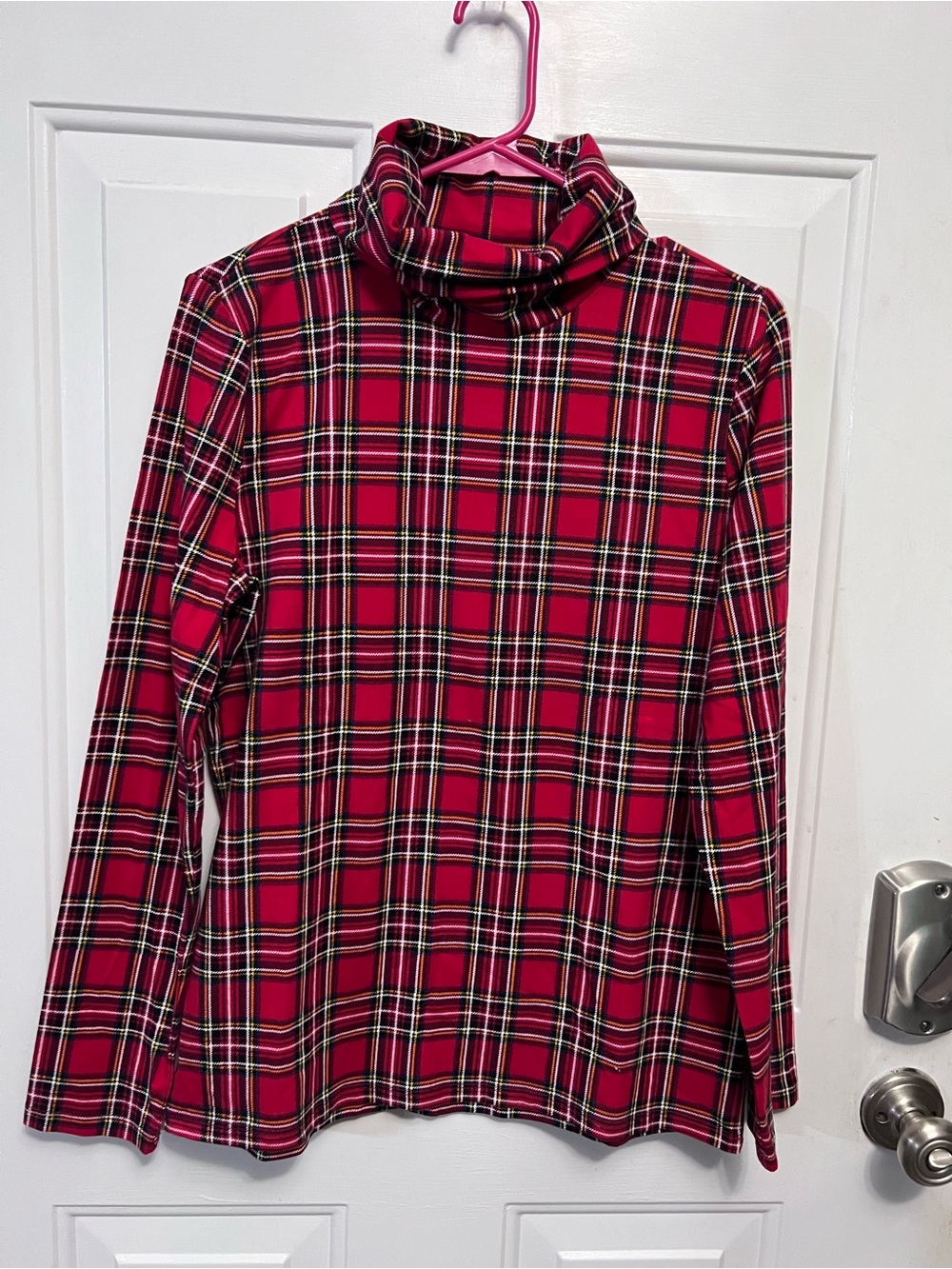 Talbots The Talbots Tee M Red Tartan Plaid Turtleneck Long Sleeve Stretch
